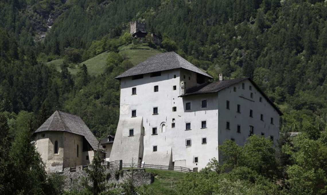 Castel Caldes: le visite sono in leggero calo 