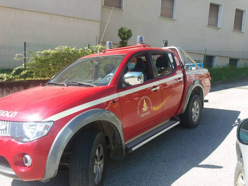 Bambini, disegnate i pompieri!