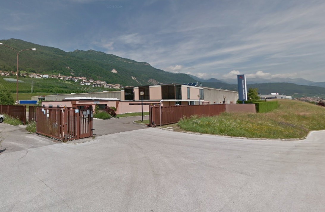 Covid-19, cinque settimane di cassa integrazione per gli operai della Elcograf di Cles