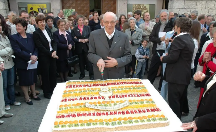 Nanno e Portolo salutano don Eugenio