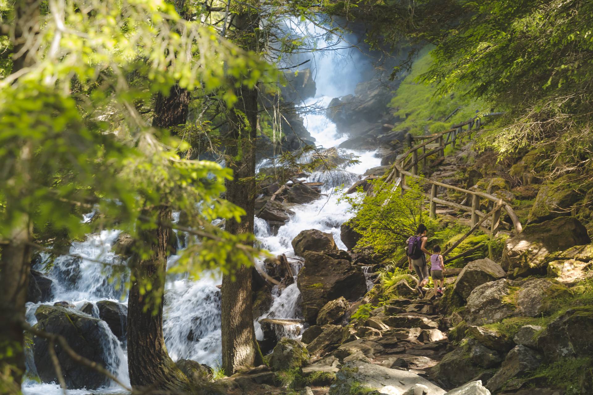 La Val di Sole regala le vacanze ai sanitari dei Covid Center d'Italia