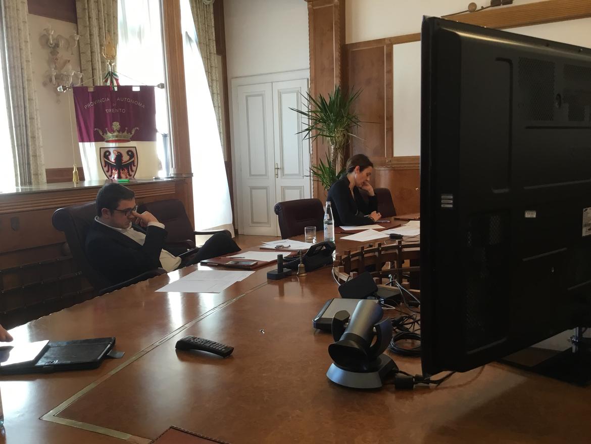 Covid-19: da luned&igrave; mascherina obbligatoria in tutti i negozi.