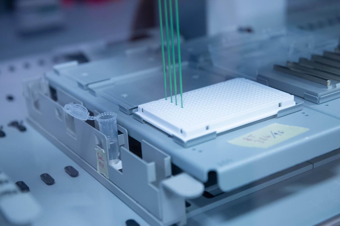 Anche oggi 10 deceduti. Calano leggermente le persone in terapia intensiva