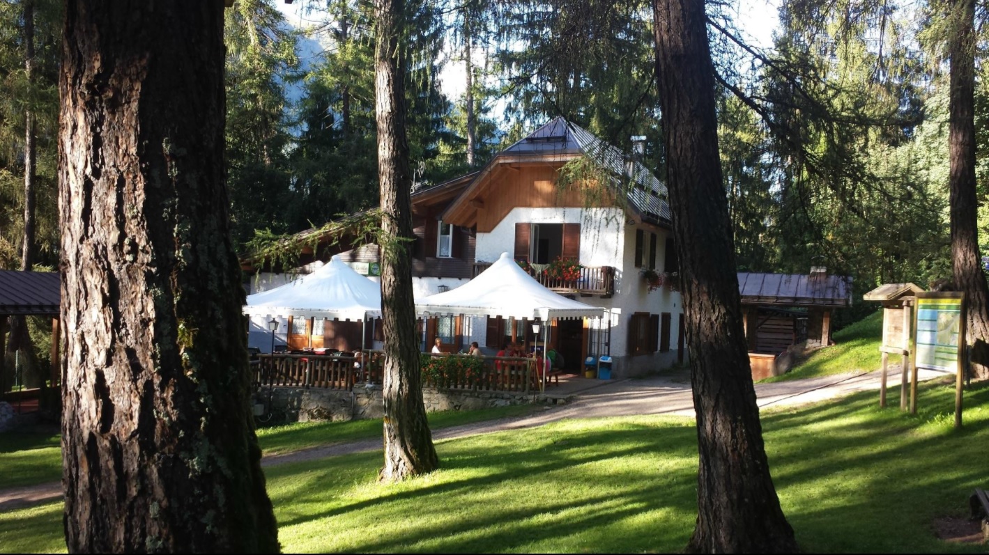La passerella sul Rio Mezol sar&agrave;  ricostruita