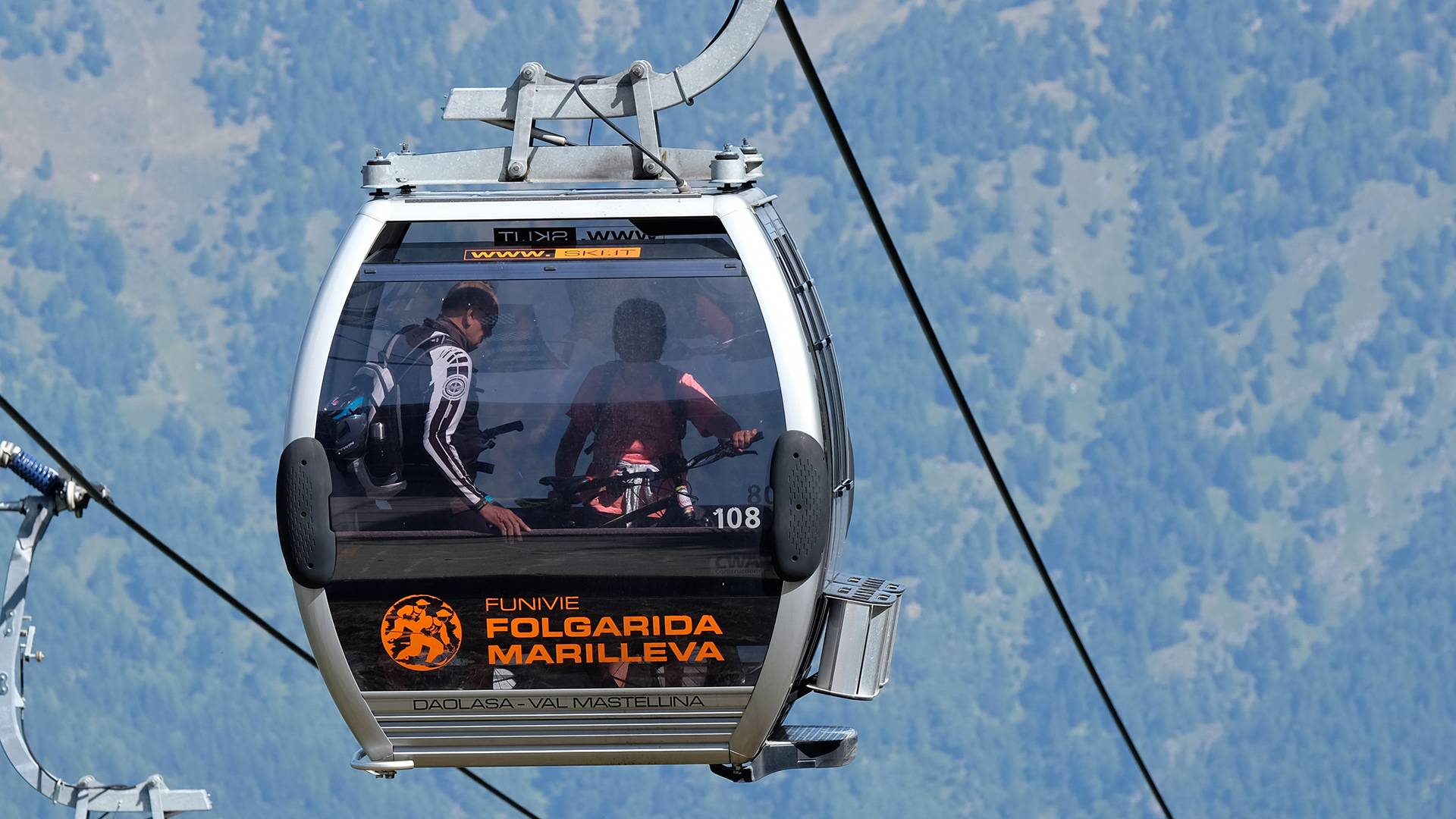 Gli impianti a fune sono pronti a ripartire e chiedono di riaprire