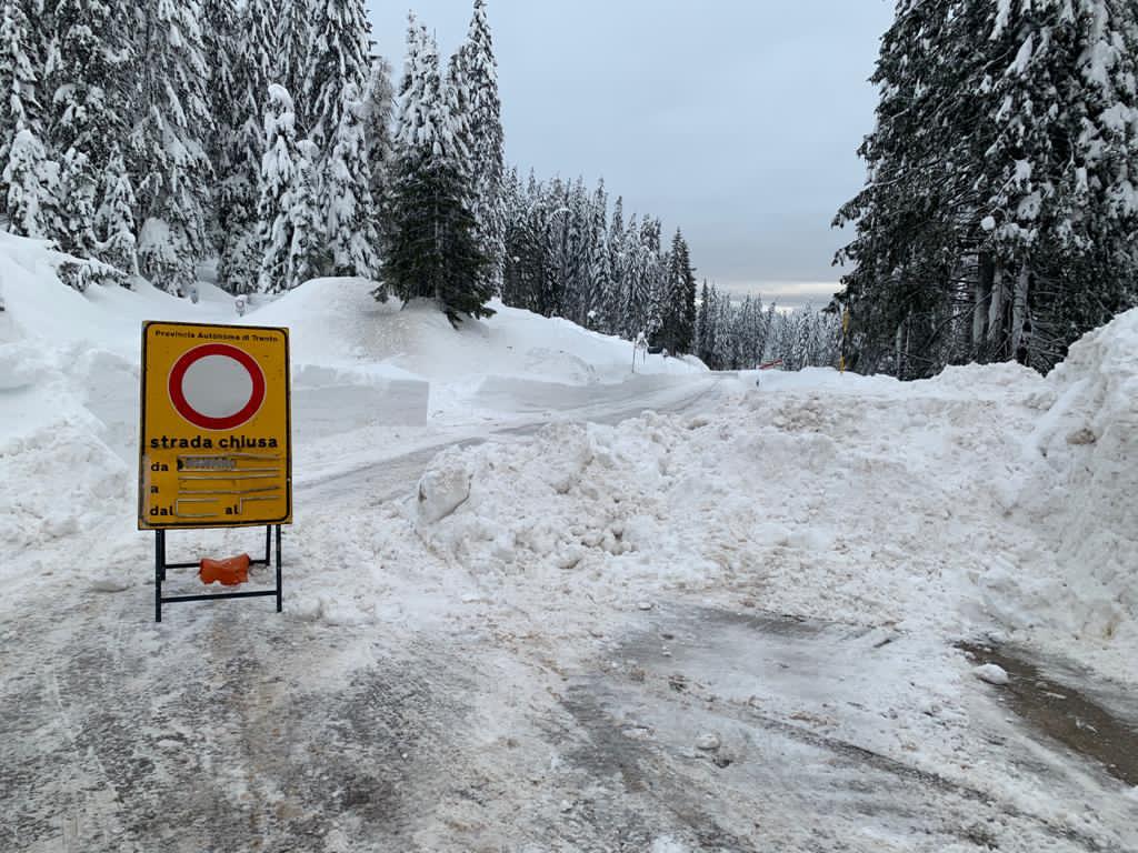 Strada per Campiglio chiusa, disagio per i lavoratori e le attivit&agrave;  artigianali