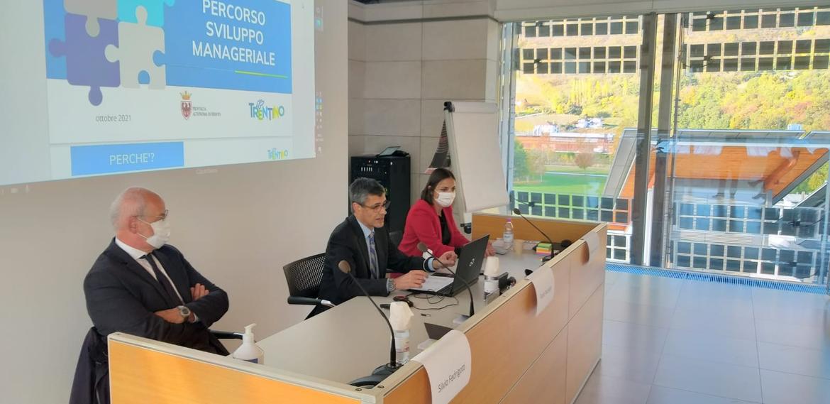 La pubblica amministrazione va a scuola