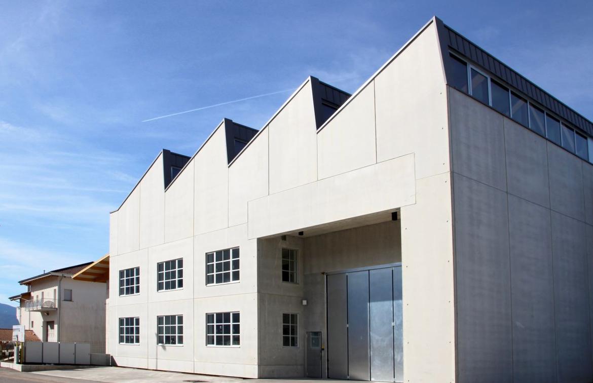 S&igrave; all"ampliamento dell"area artigianale di Mollaro