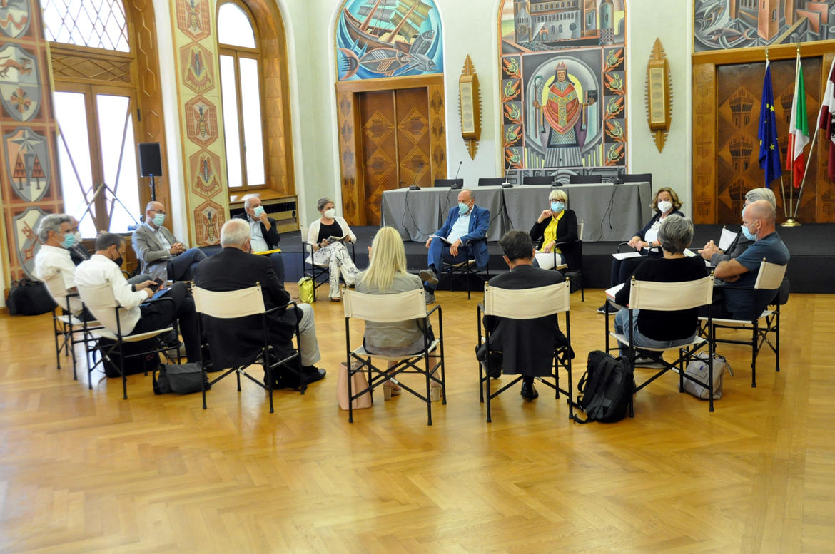 Gestione delle acque e contrasto al dissesto idrogeologico, confronto aperto