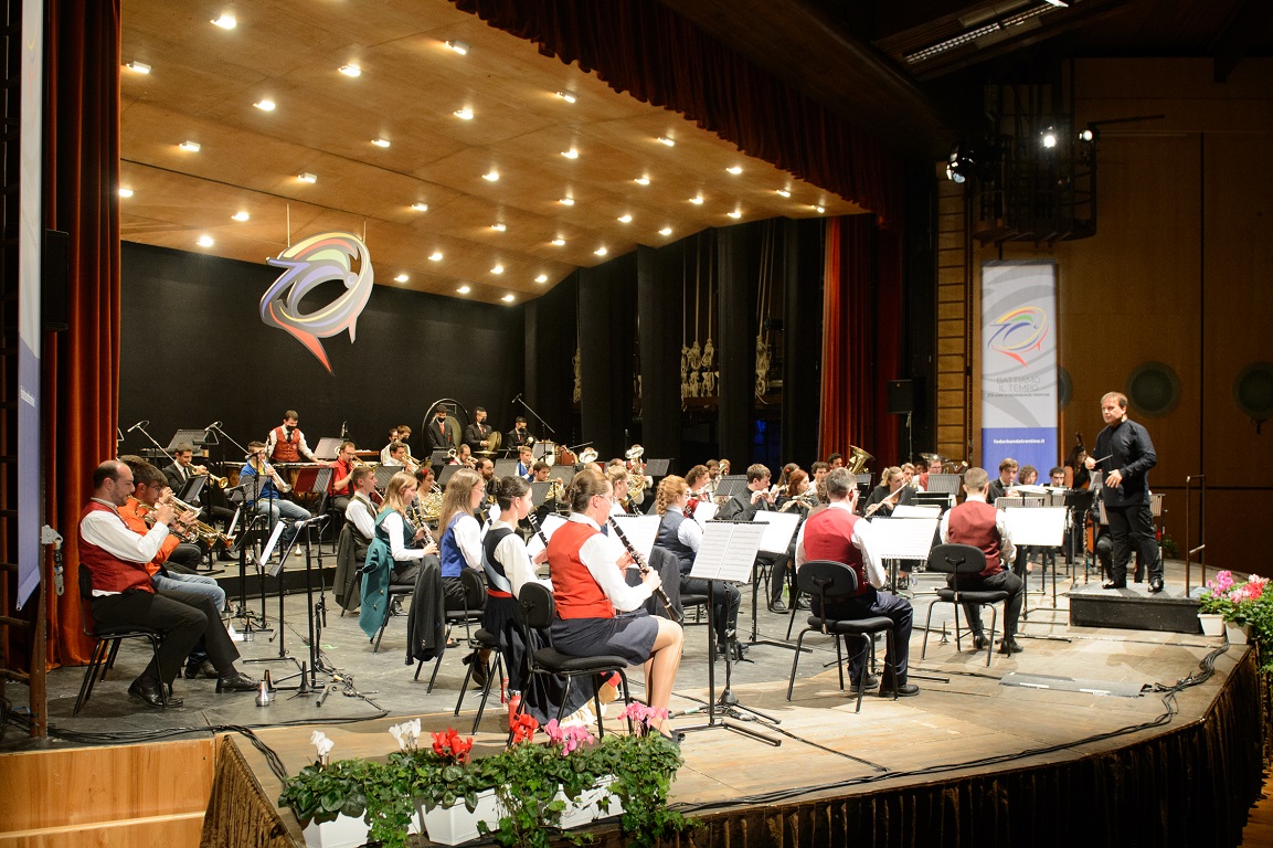 Il mondo delle bande a convegno