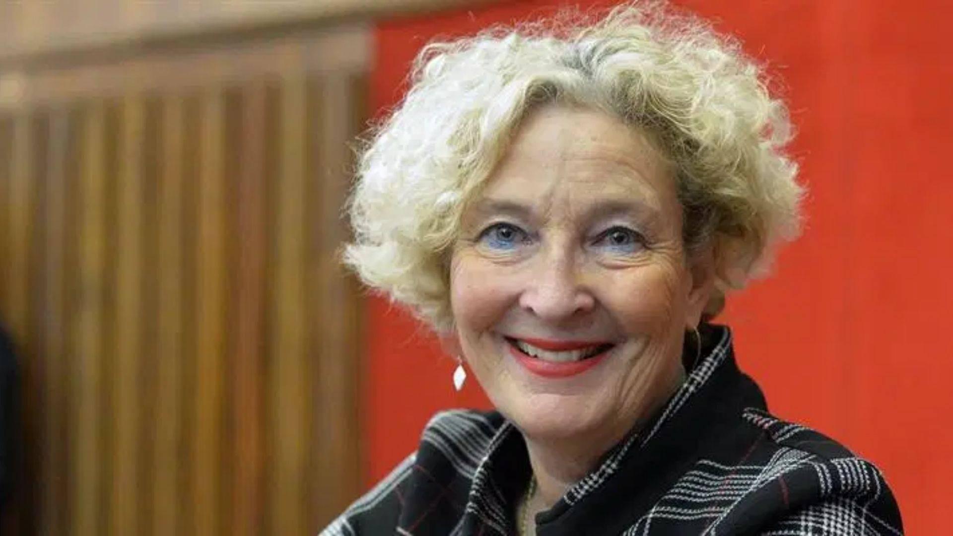 Fitofarmaci: Coppola interroga