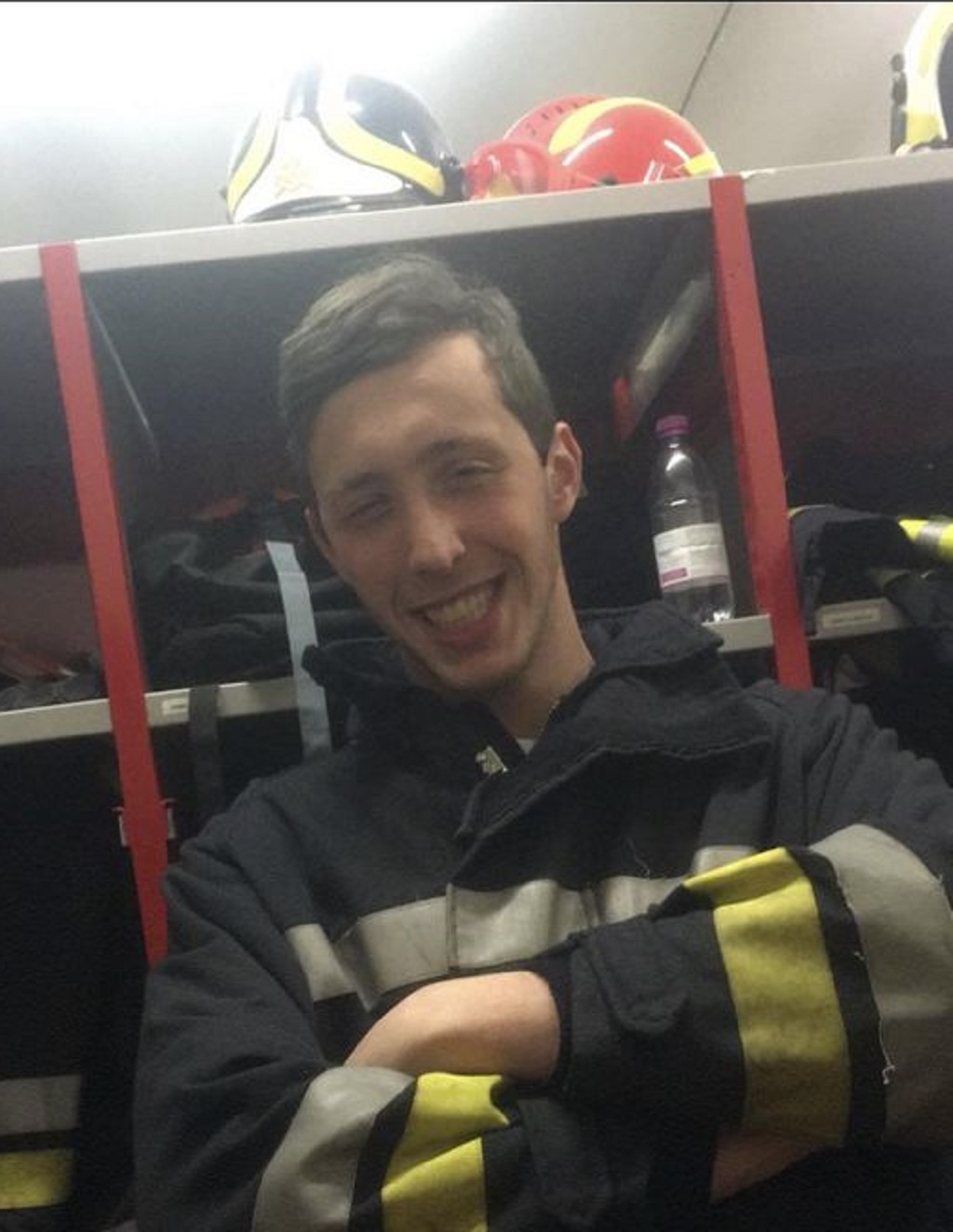 Il saluto di Celledizzo al suo 'angelo con gli stivali'