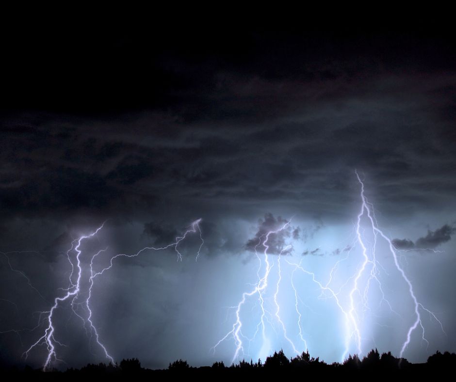 Allerta ordinaria gialla: temporali, vento forte e criticit&agrave;  idrogeologiche