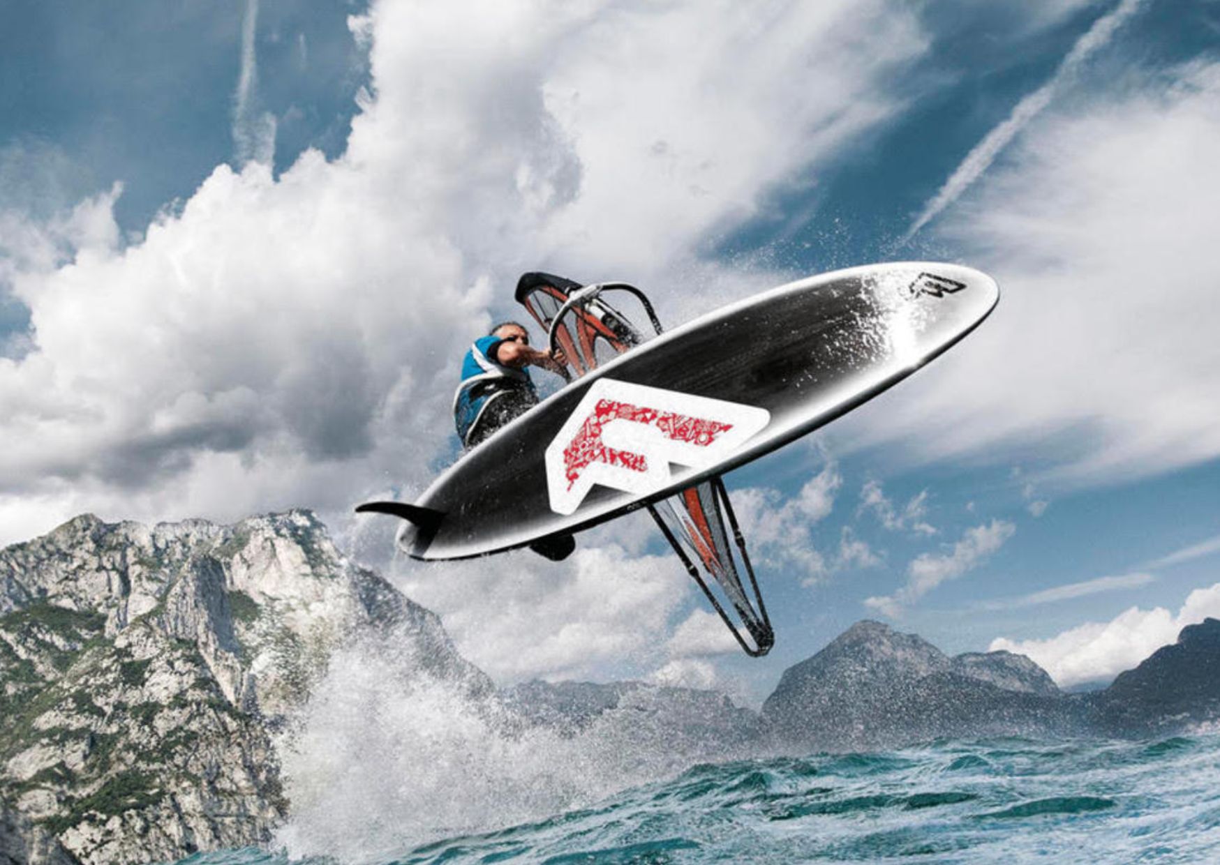 Coronavirus, 301 nuovi positivi