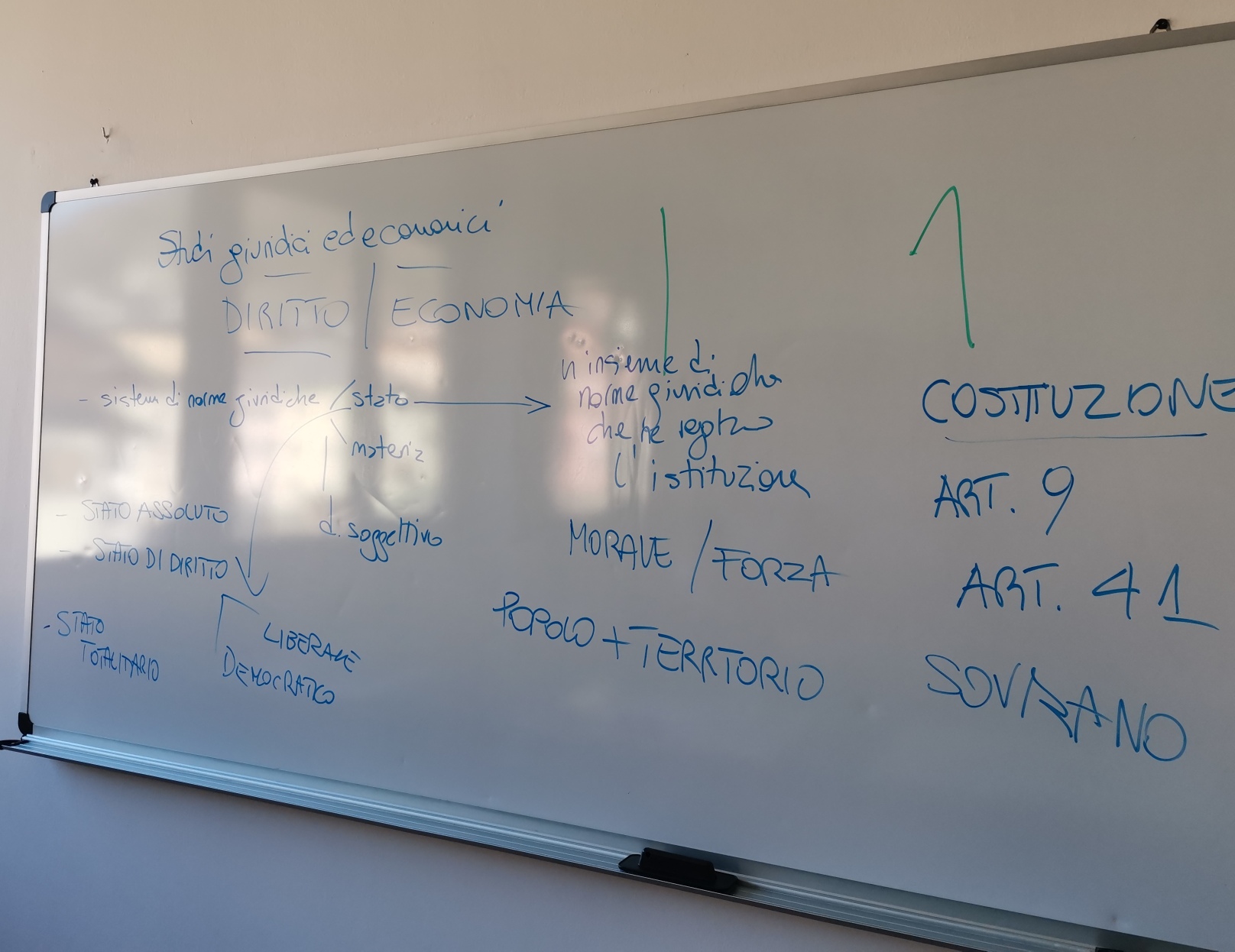 Classi in quarantena, migliora la situazione