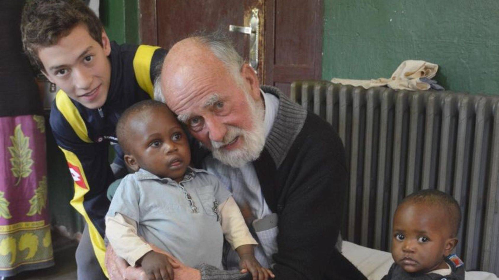 Addio a Baba Camillo, una vita per l"Africa