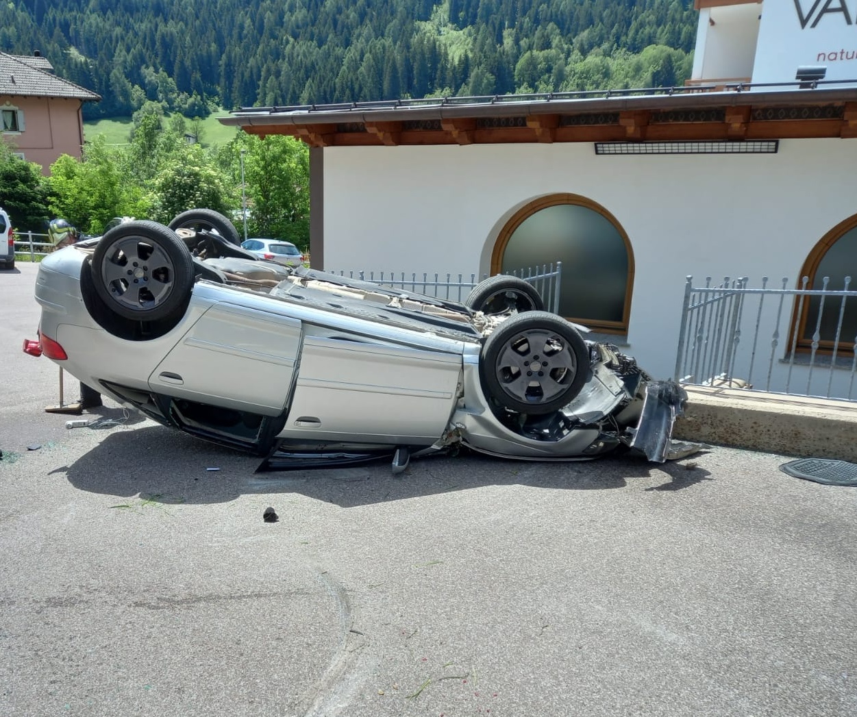 Rocambolesco incidente a Mezzana