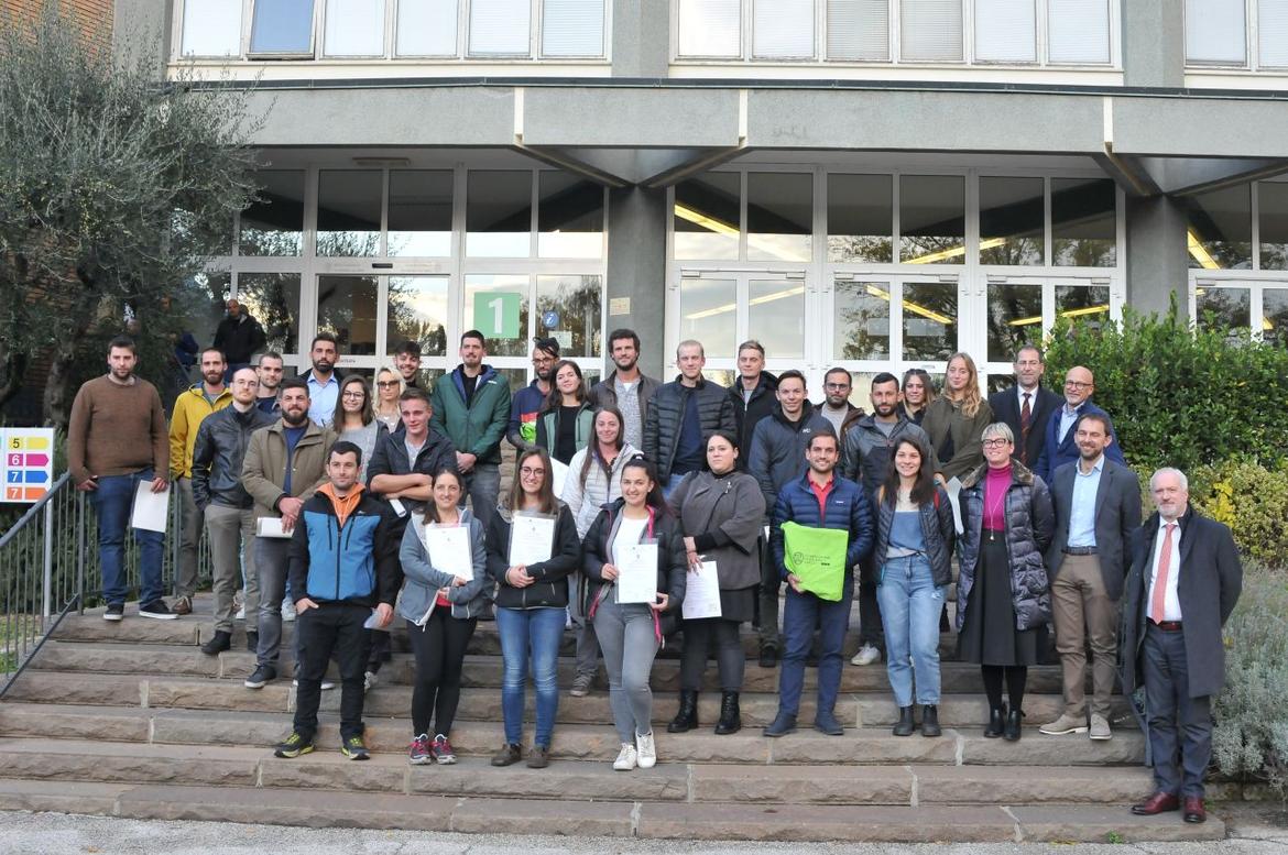Consegnati i brevetti a 40 nuovi imprenditori agricoli