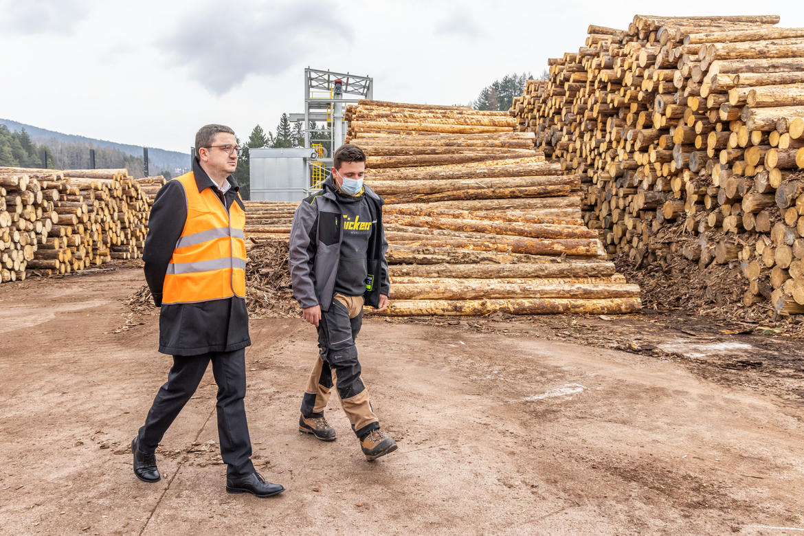 Sartorilegno, il presidente Fugatti in visita allo stabilimento di Fondo
