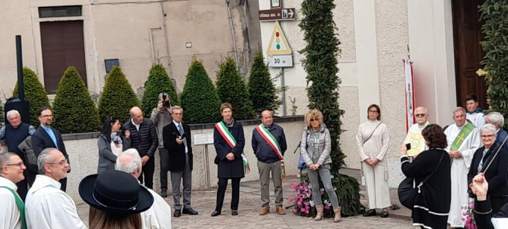 Predaia d&agrave;  il benvenuto a don Riccardo