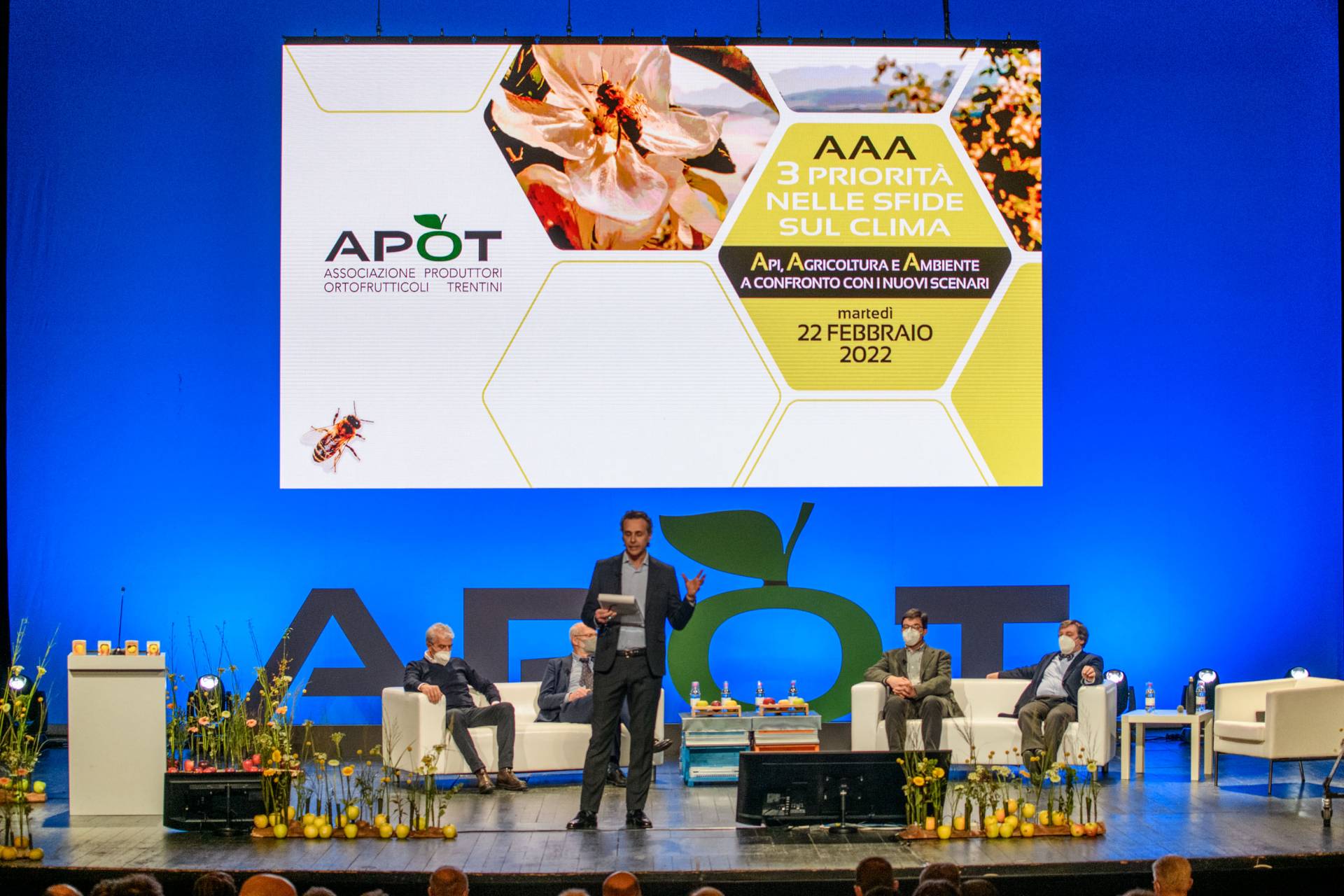 Api, agricoltura, ambiente: tre priorit&agrave;  nelle sfide sul clima