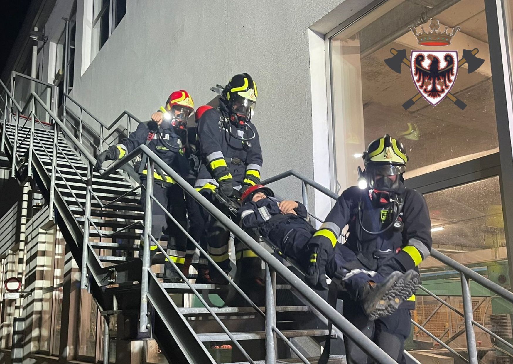 Incendio al magazzino, ma &egrave; un"esercitazione