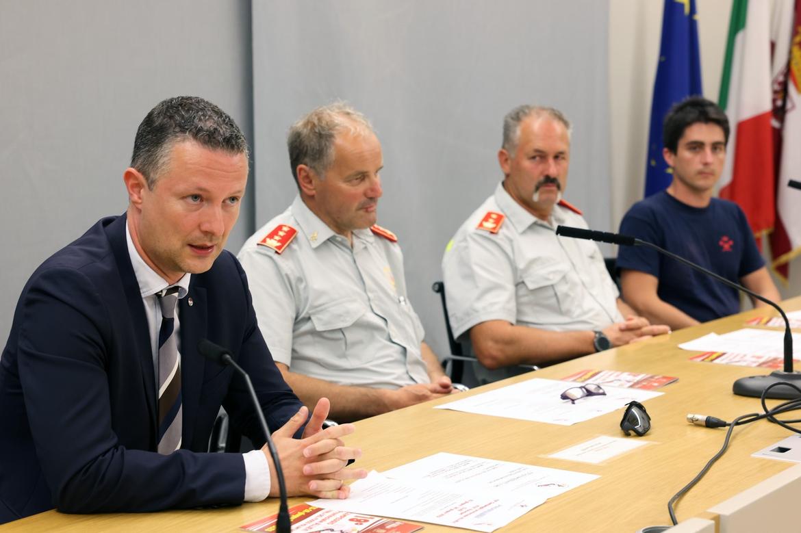 A Cles il 19Â° Campeggio provinciale Allievi Vigili del Fuoco