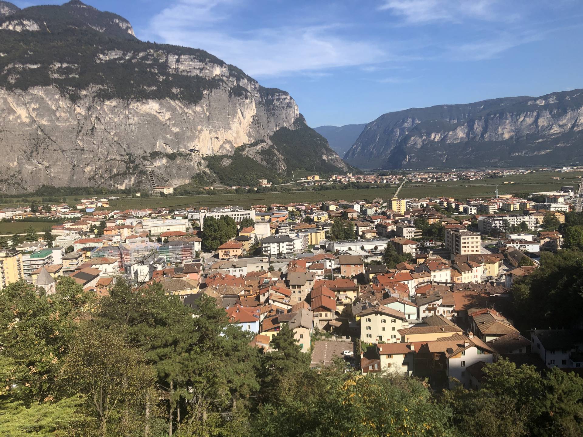 Le comunit&agrave;  energetiche rinnovabili: opportunit&agrave;  per cittadini e imprese