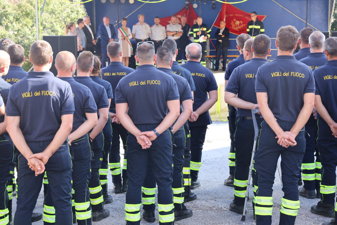 Taio, inaugurata l"autobotte