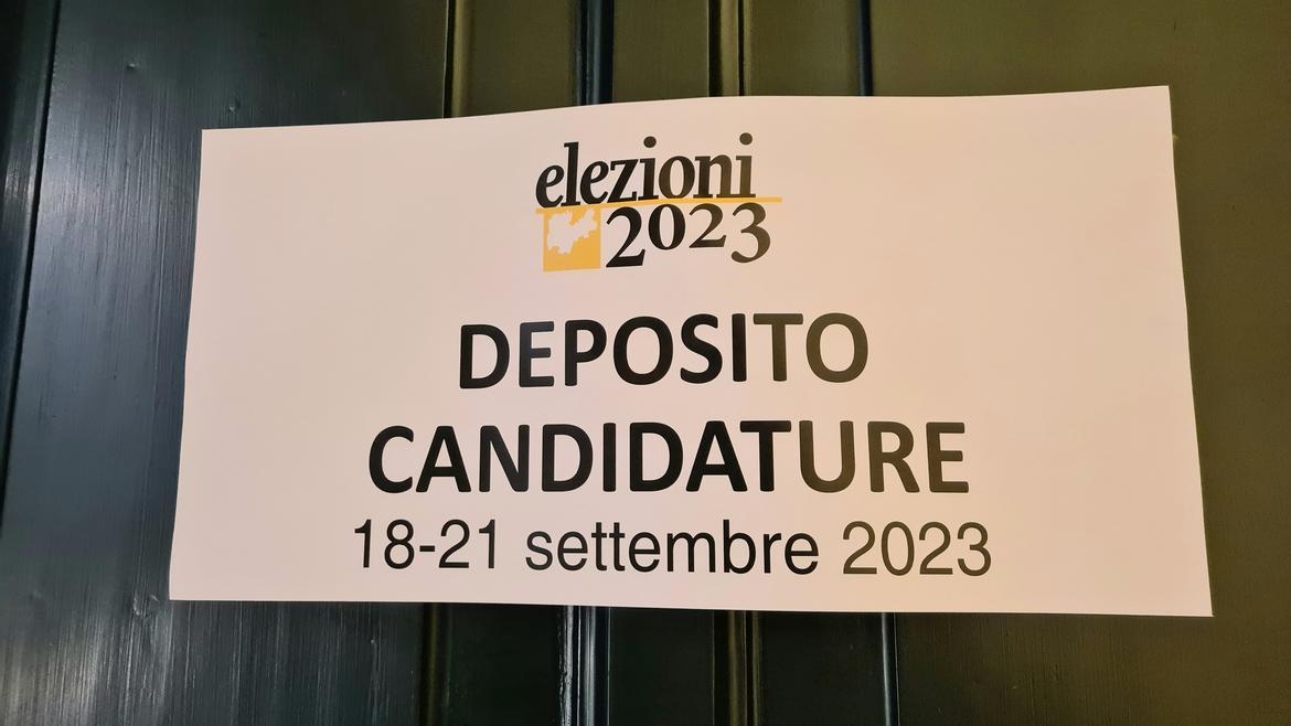  Elezioni, ammessi 7 candidati presidenti e 24 liste