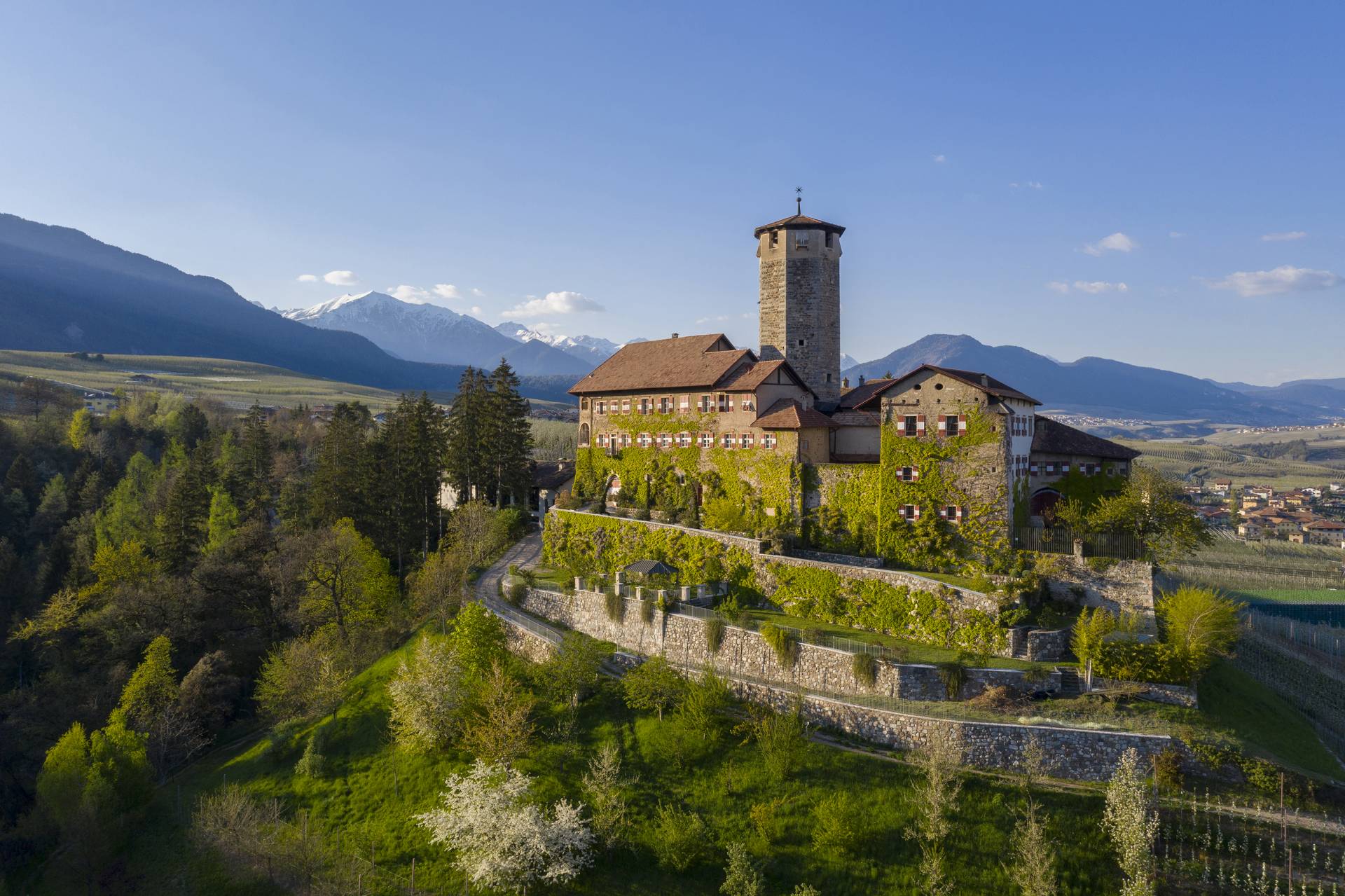 Una valle di castelli