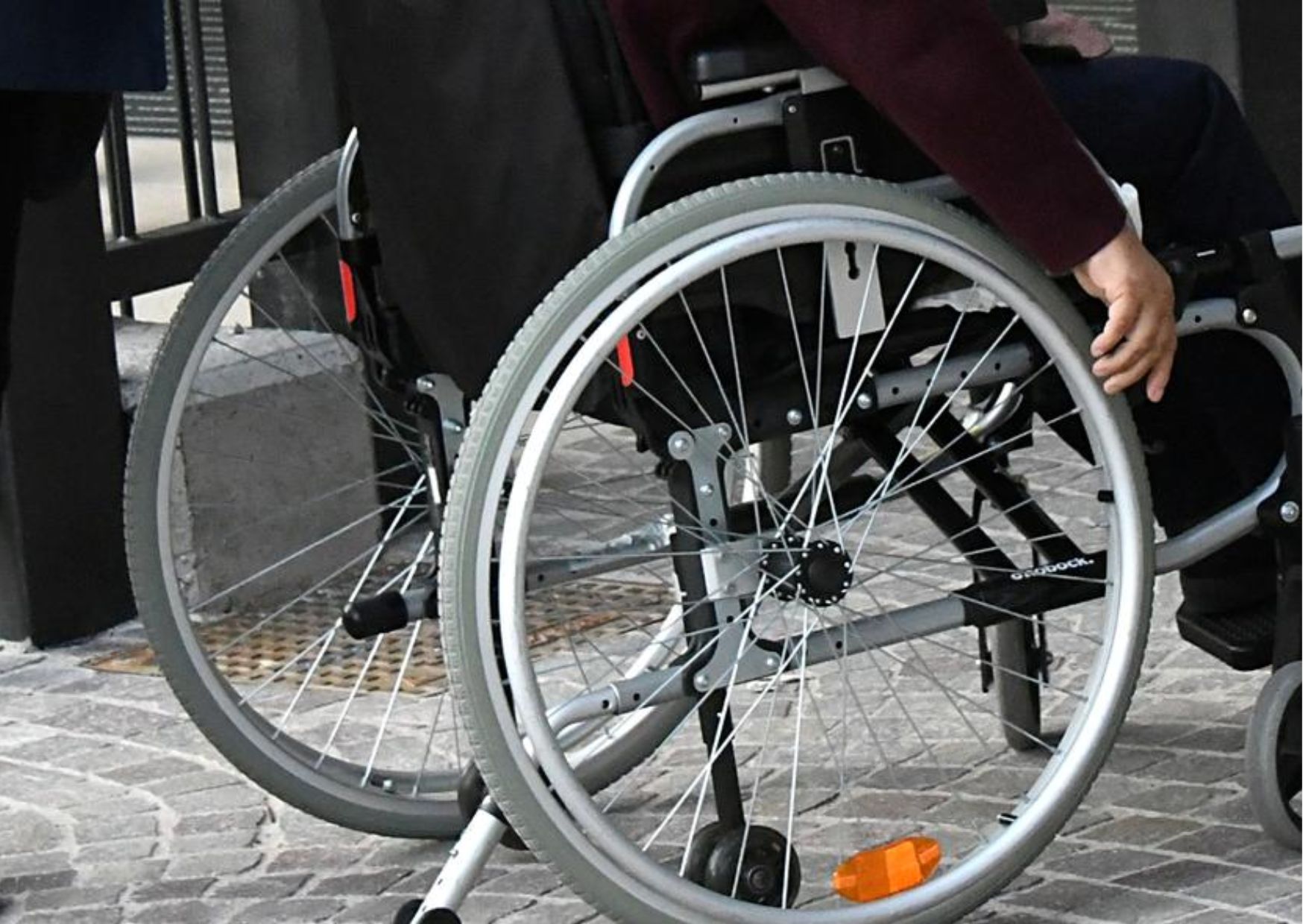 Barriere architettoniche, in arrivo 110.000 euro ai Comuni