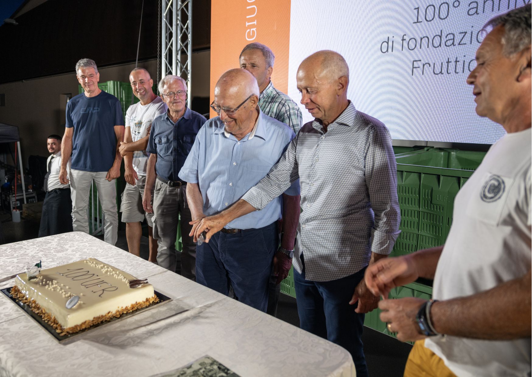 Rallo, cento anni per il primo frutteto d"Anaunia