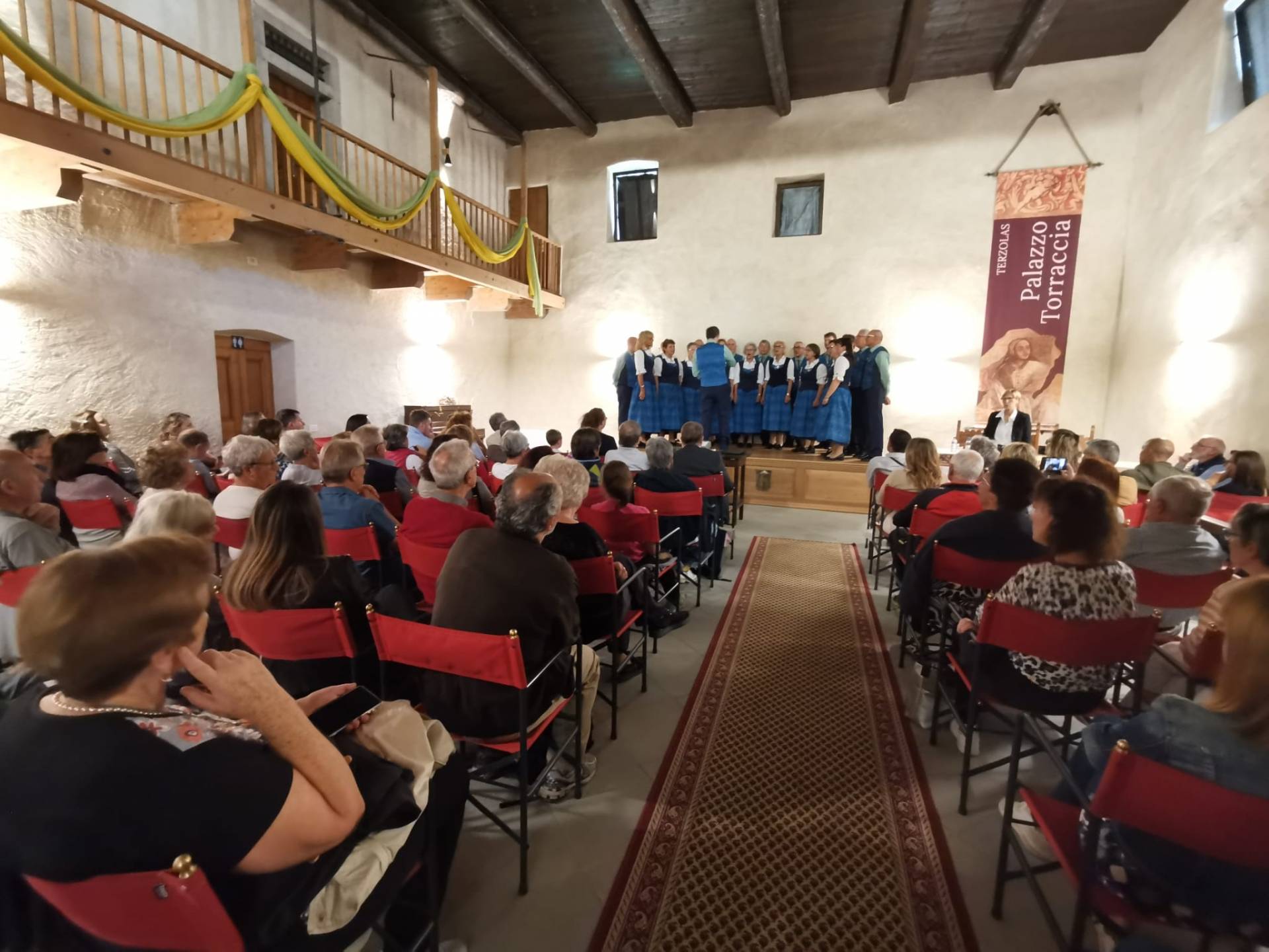 Terzolas si veste d"autunno