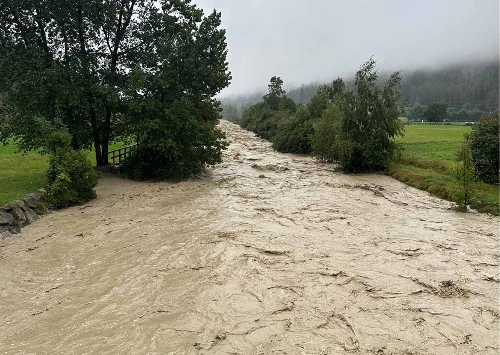 Maltempo, pista ciclabile chiusa al transito
