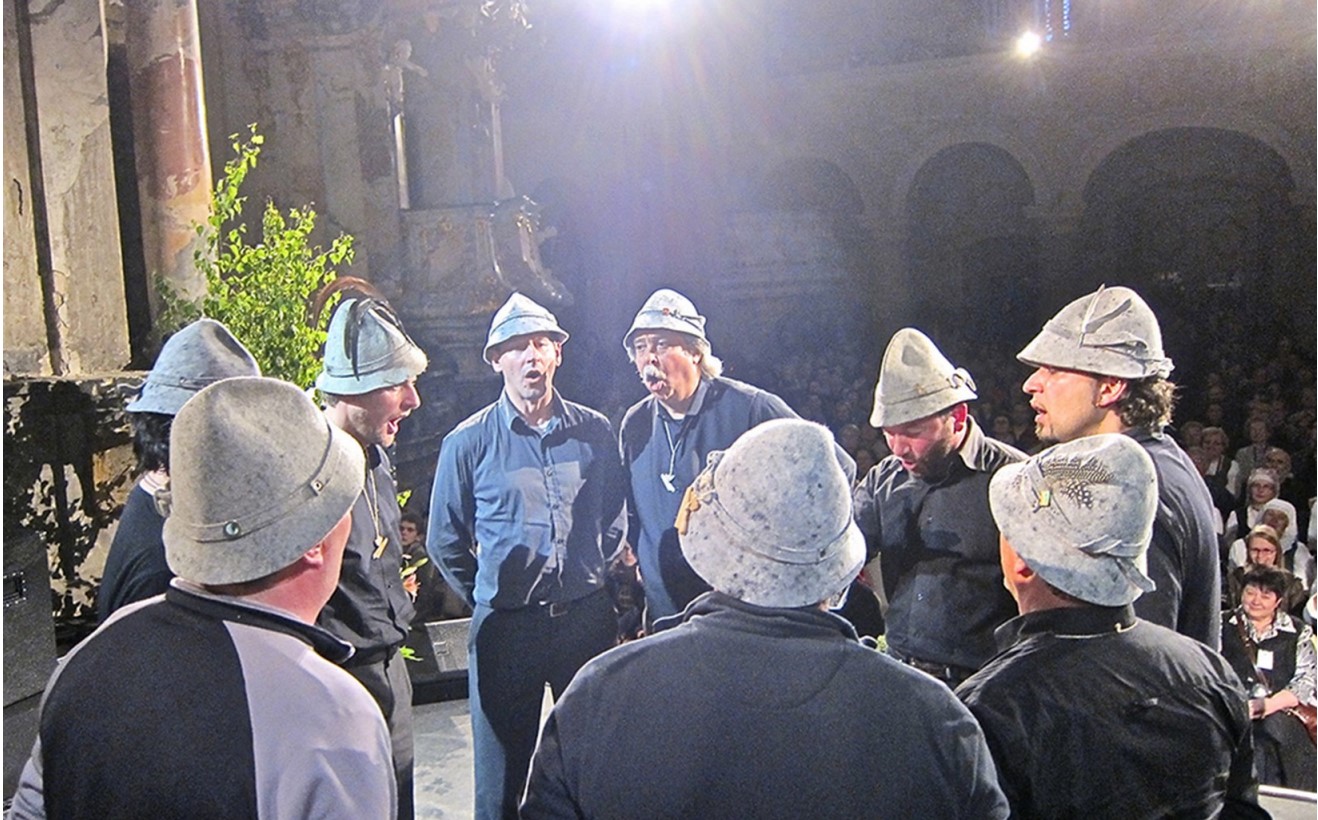 La ballata e il canto epico lirico narrativo del Trentino