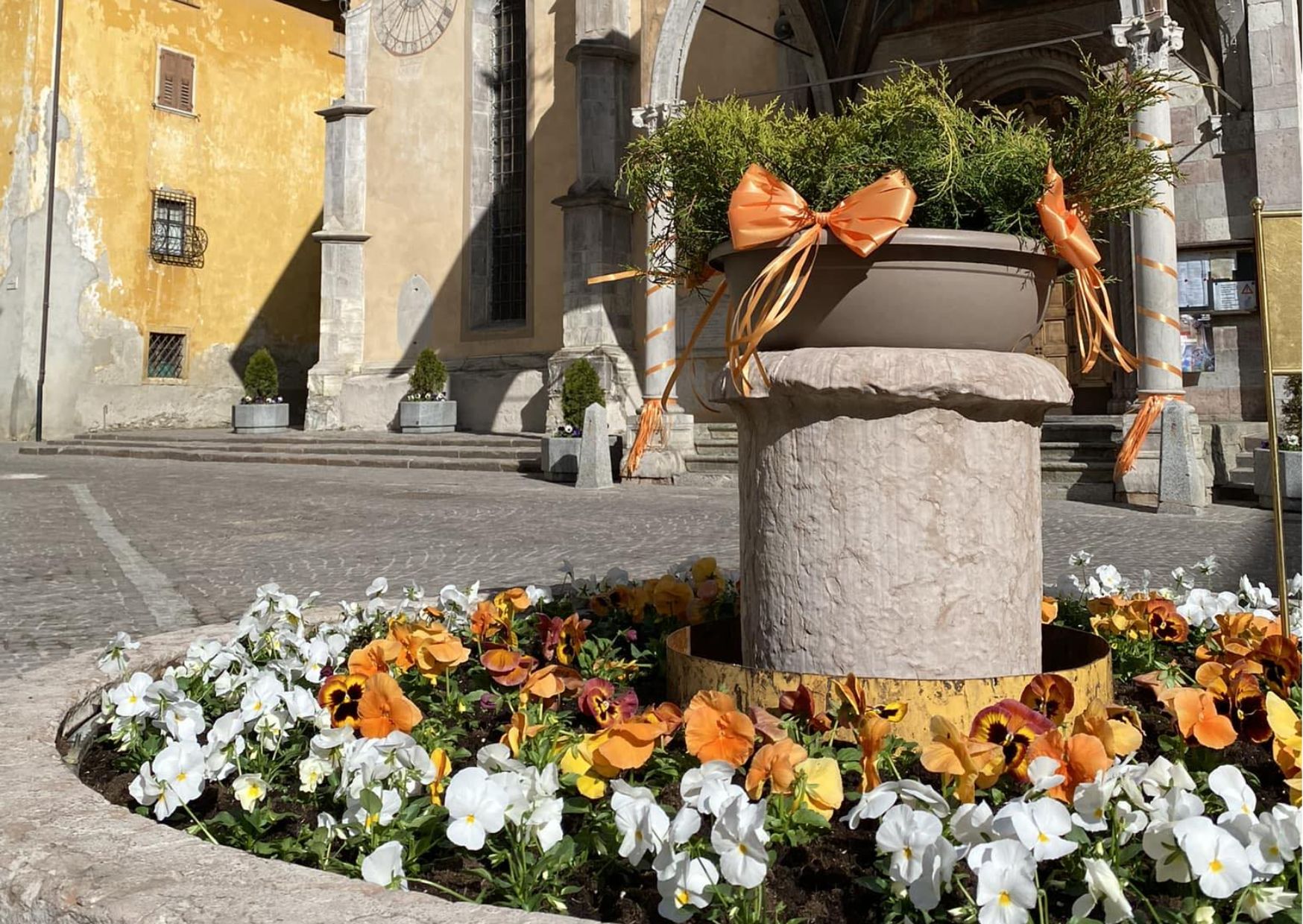 Pellizzano si tinge d'arancione per le Giornate FAI