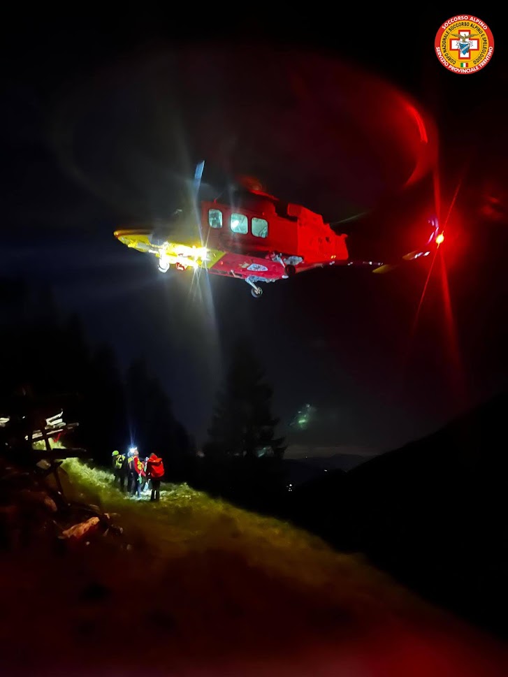 Escursionista soccorso durante la notte nel gruppo delle Maddalene