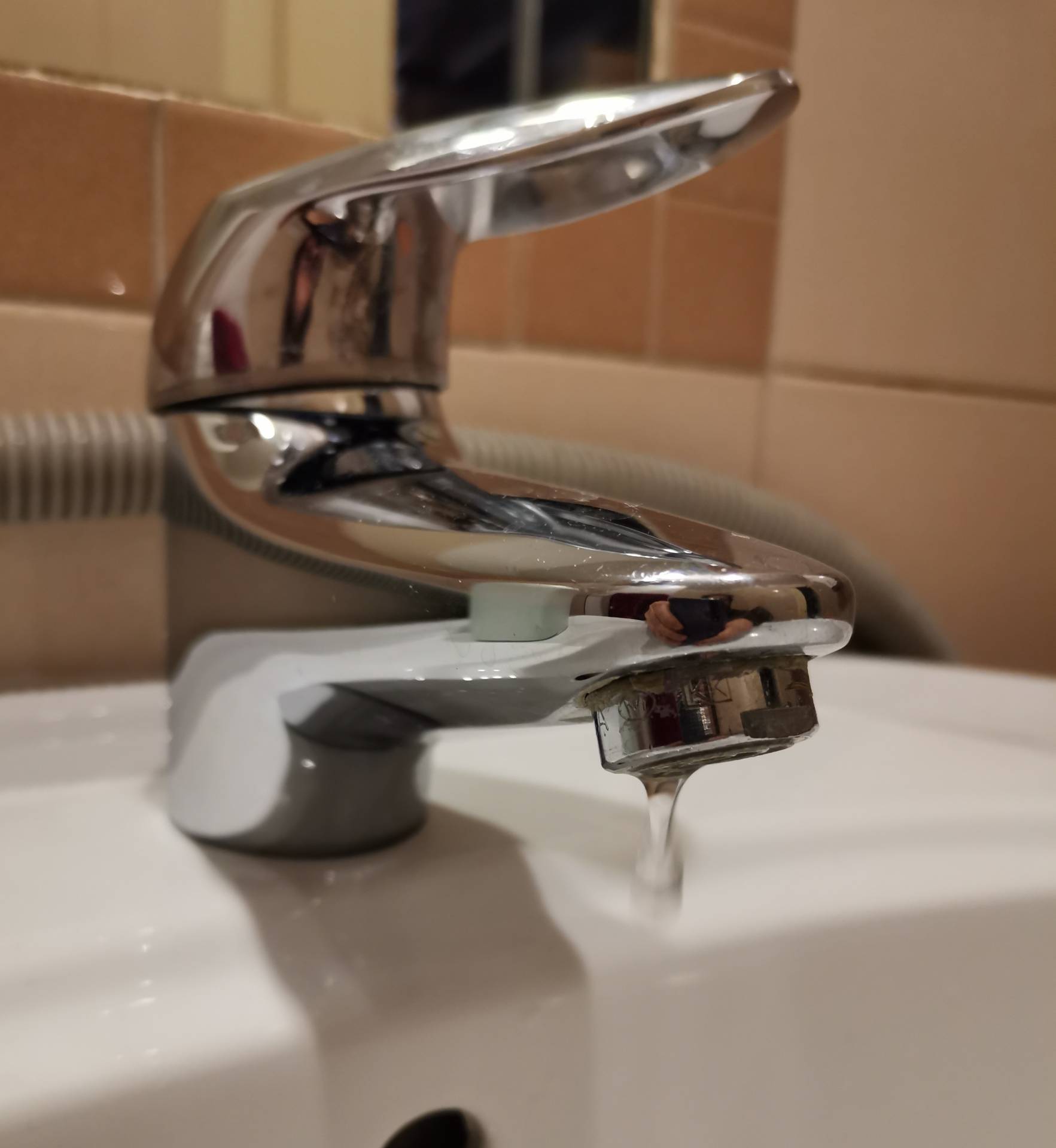 Il comune di Cles cerca un idraulico