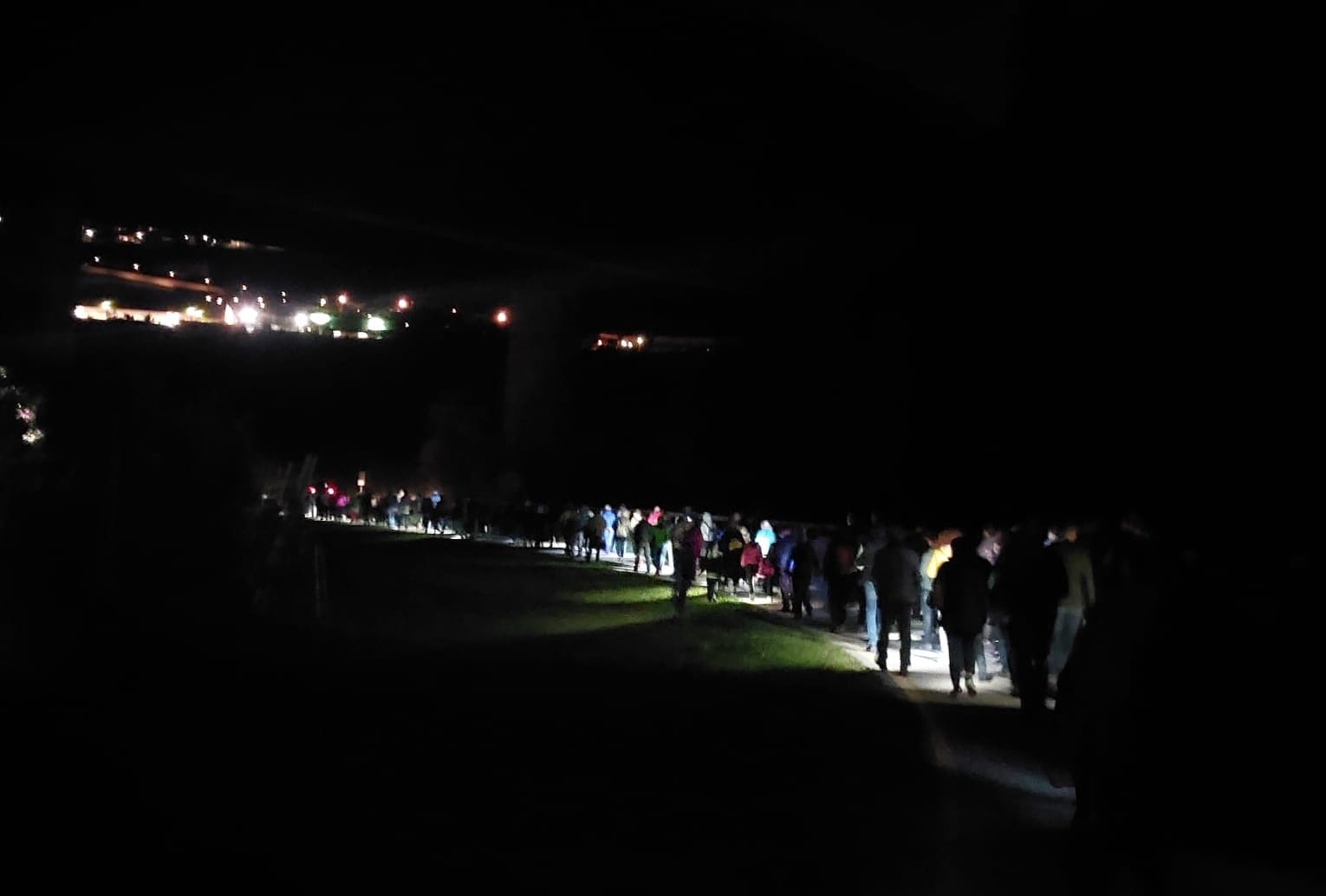 Cinquecento fiaccole per Andrea