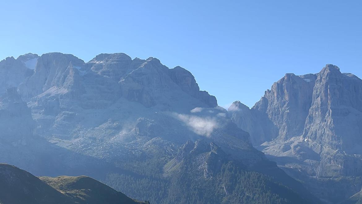 Crollano le Dolomiti di Brenta: il video dei sopralluoghi