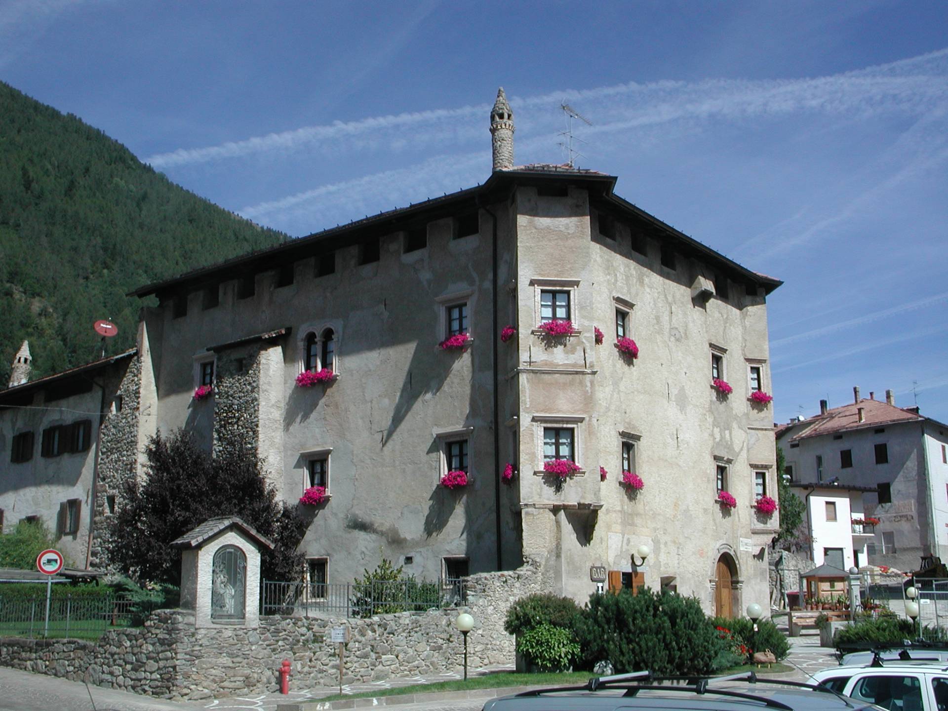 Due nuove tesi di laurea per il Centro Studi