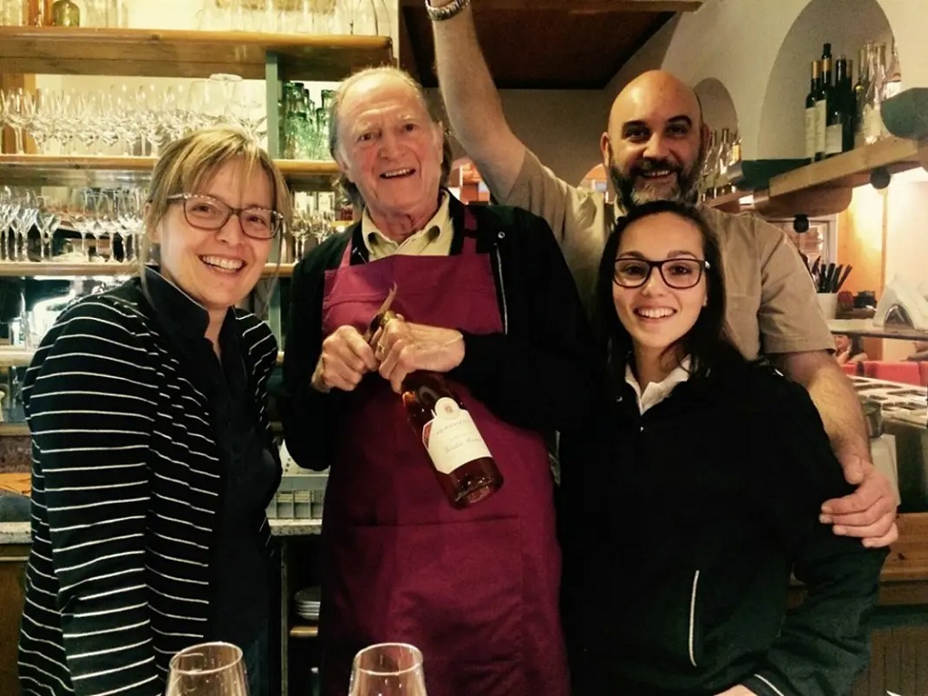 Caf&egrave; De Orz: l"ultimo saluto di Alessandro "Bomba" ed Erica