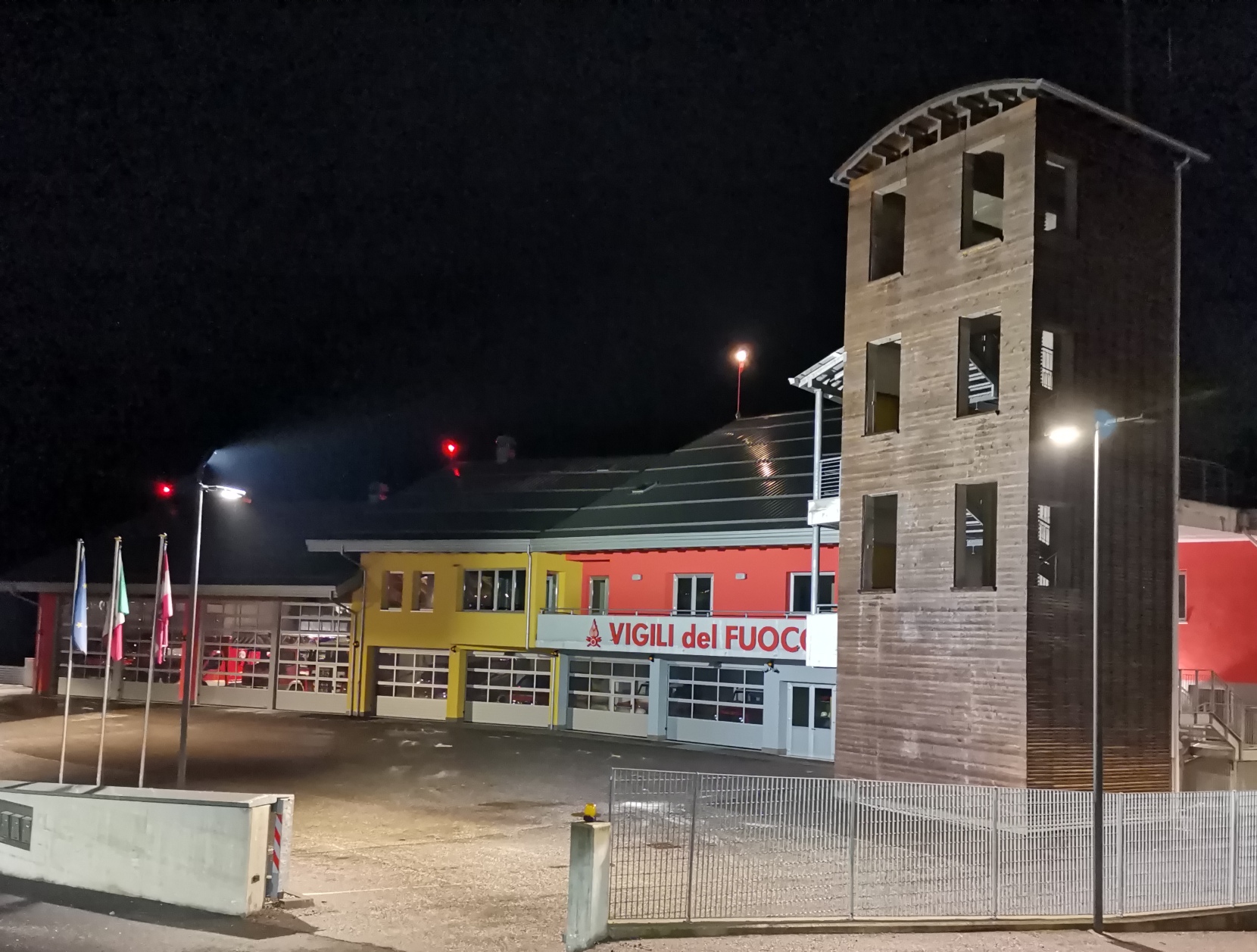 L'ospedale &egrave; lontano e io nasco in caserma