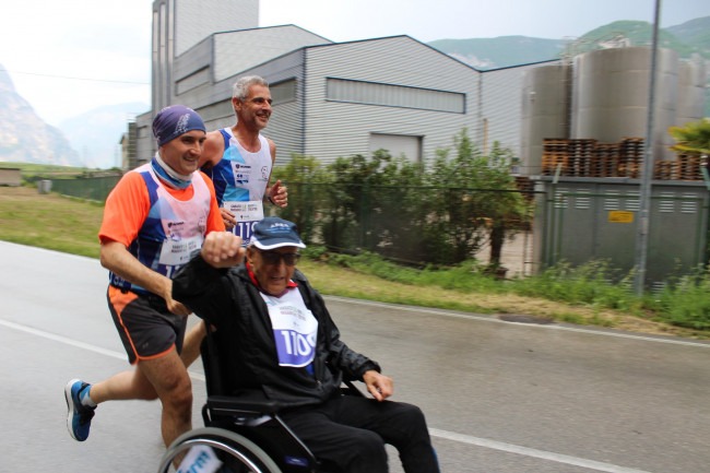 Mezzolombardo saluta Gino Endrizzi, podista leggendario