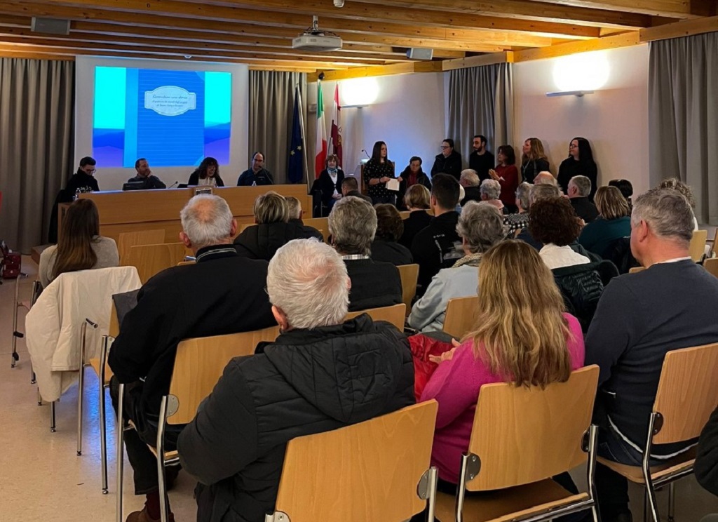 A Sanzeno gli anziani raccontano storie