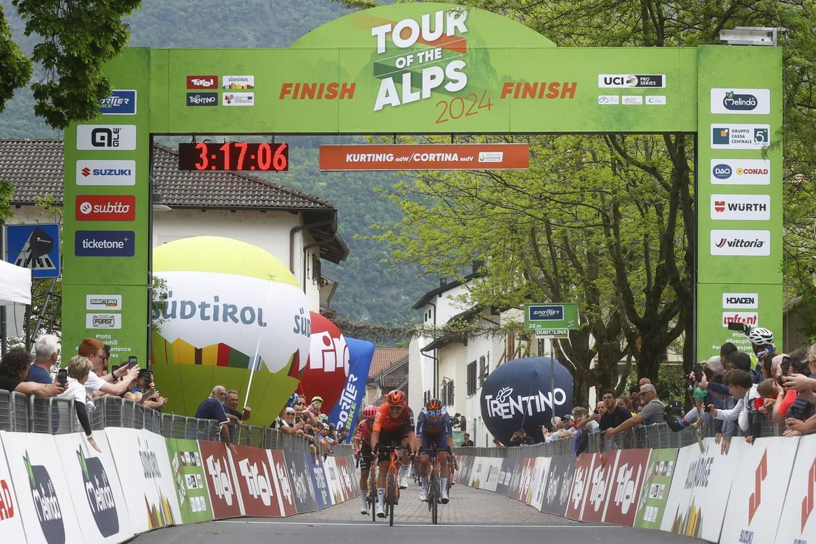 Al via da Egna il 47Â° Tour of the Alps