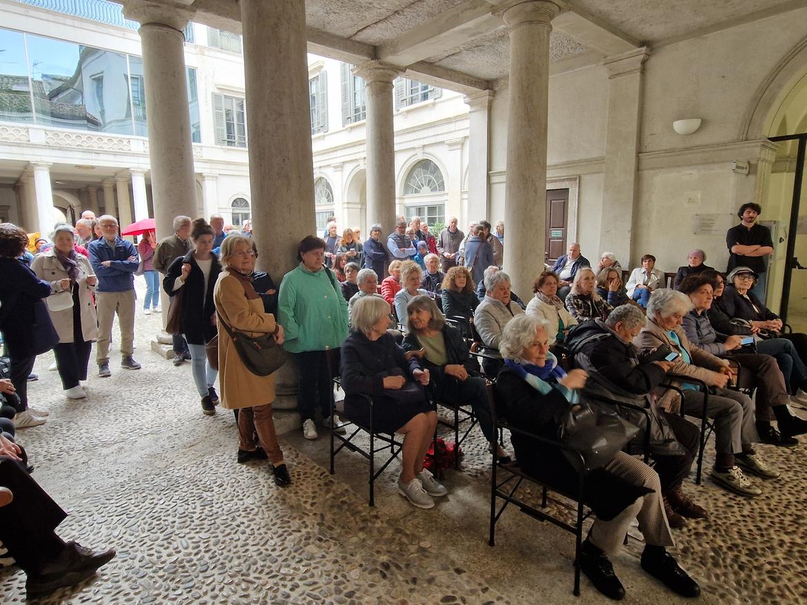 Nove storie Auto Mutuo Aiuto