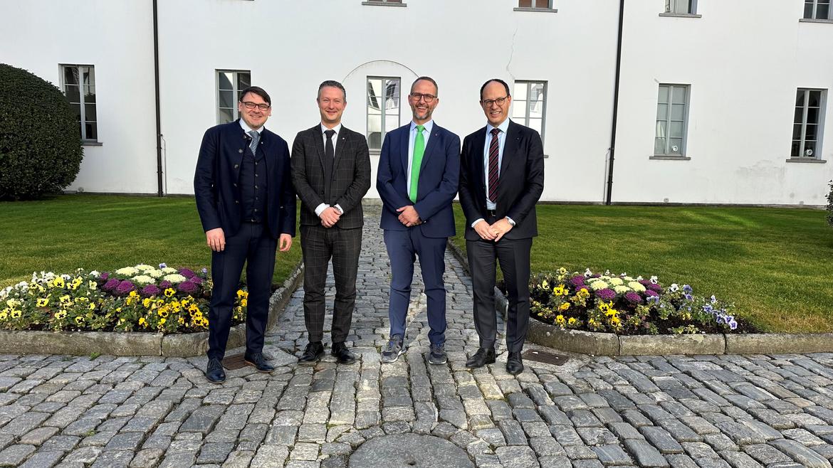 Arge Alp, focus su grandi carnivori, energia sostenibile e approvvigionamento idrico