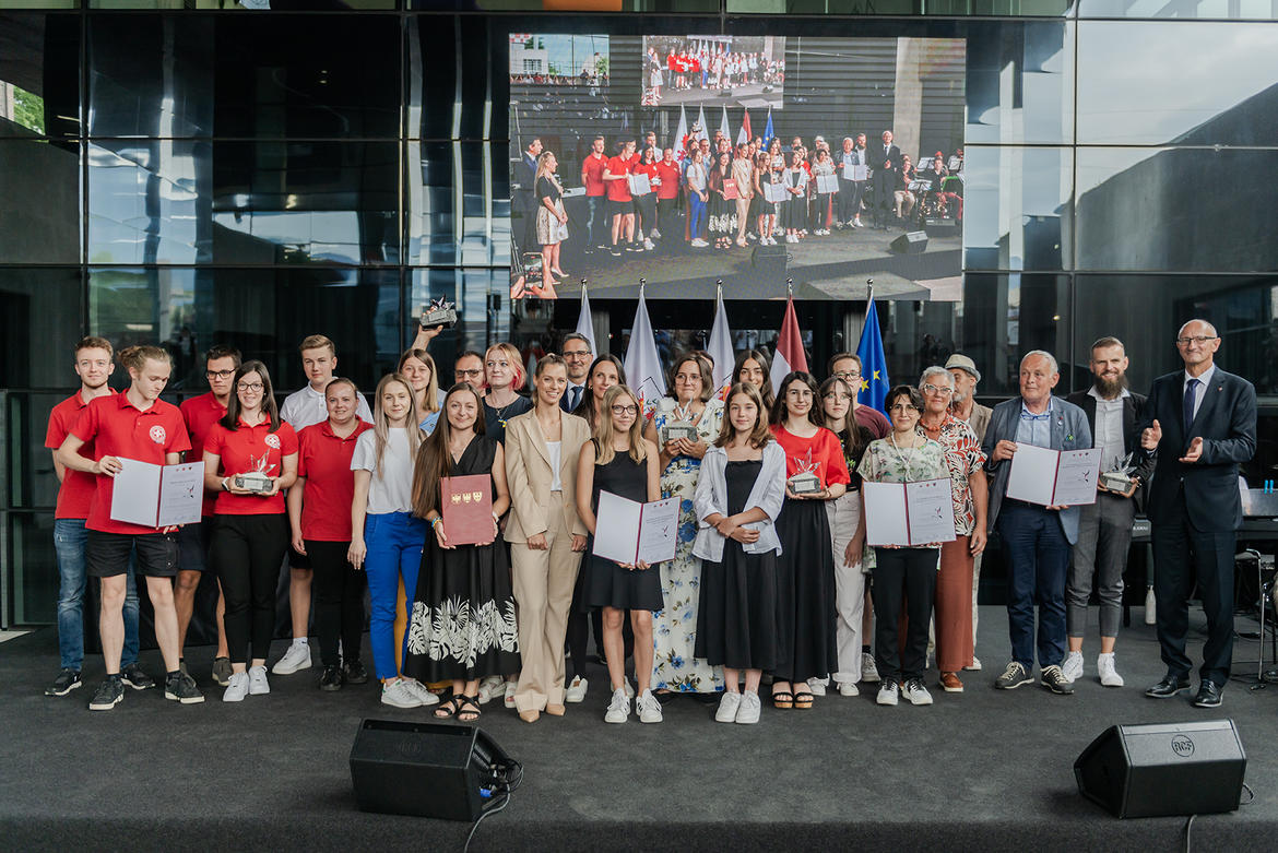 Premio volontariato giovanile 2024: candidature entro il 29 marzo